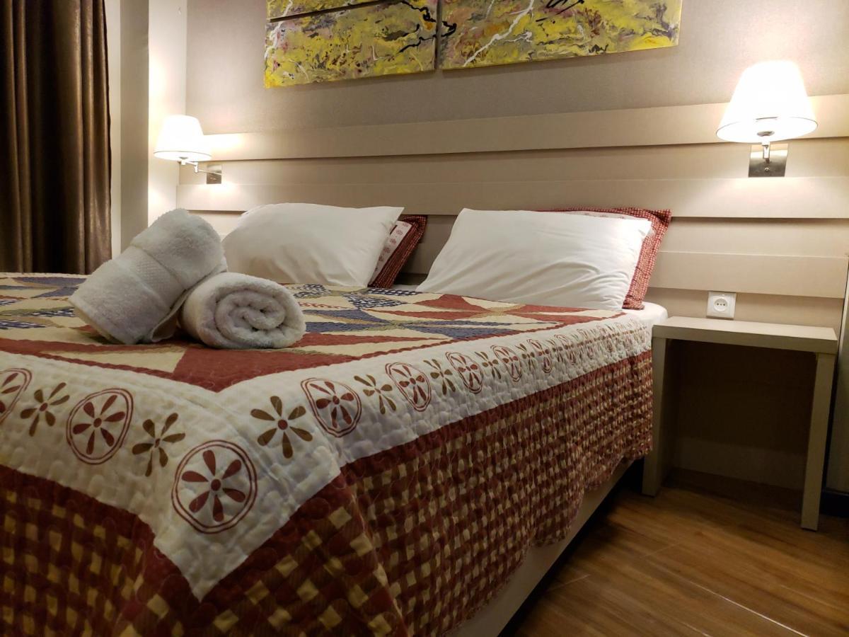 Sani Apart Hotel Tbilisi Esterno foto