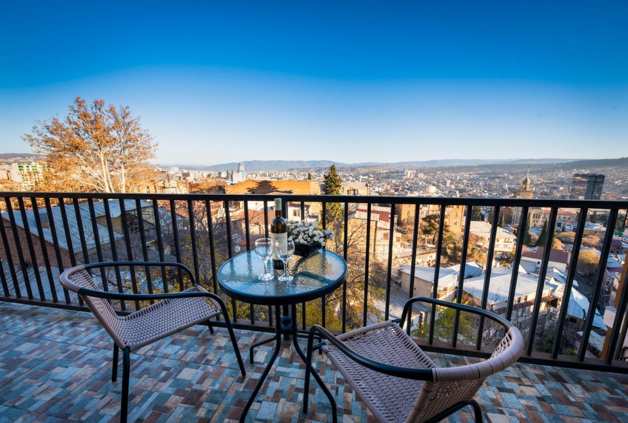 Sani Apart Hotel Tbilisi Esterno foto