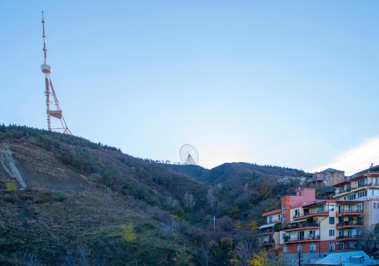 Sani Apart Hotel Tbilisi Esterno foto