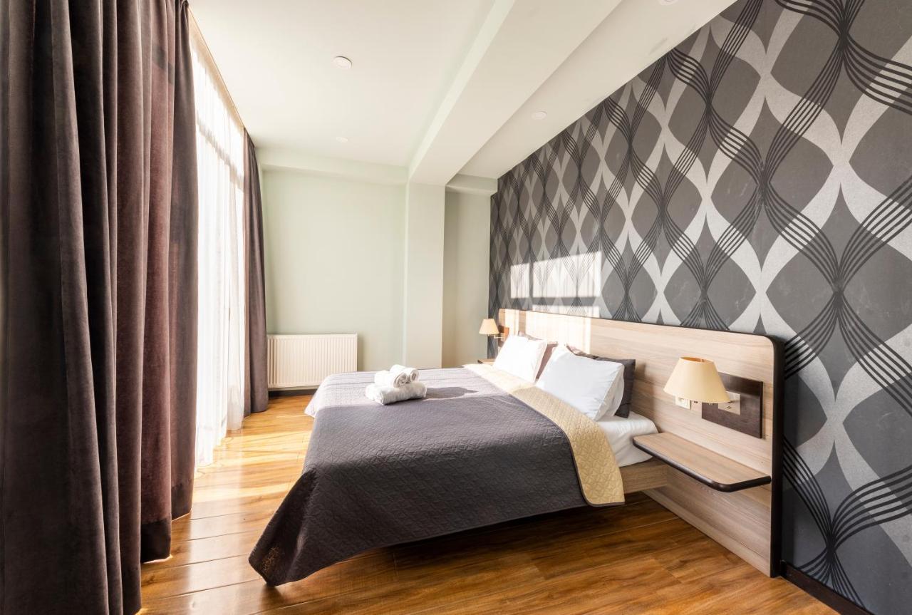 Sani Apart Hotel Tbilisi Esterno foto