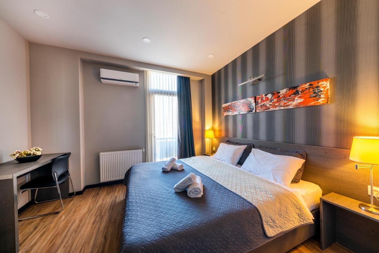 Sani Apart Hotel Tbilisi Esterno foto