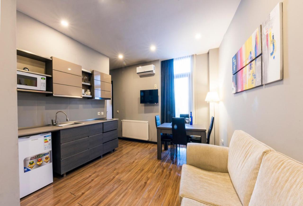 Sani Apart Hotel Tbilisi Esterno foto