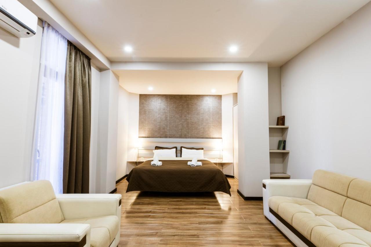 Sani Apart Hotel Tbilisi Esterno foto