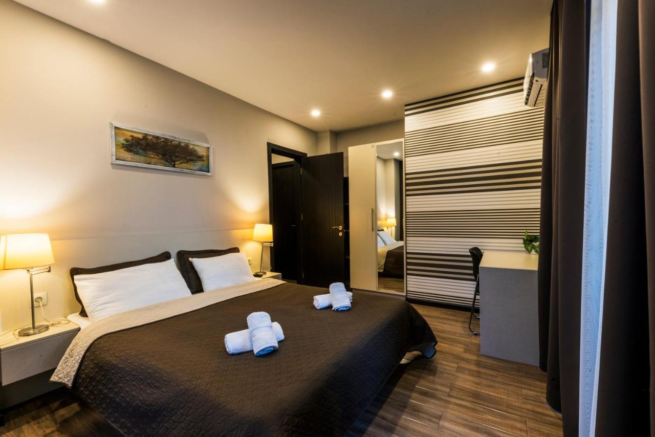 Sani Apart Hotel Tbilisi Esterno foto