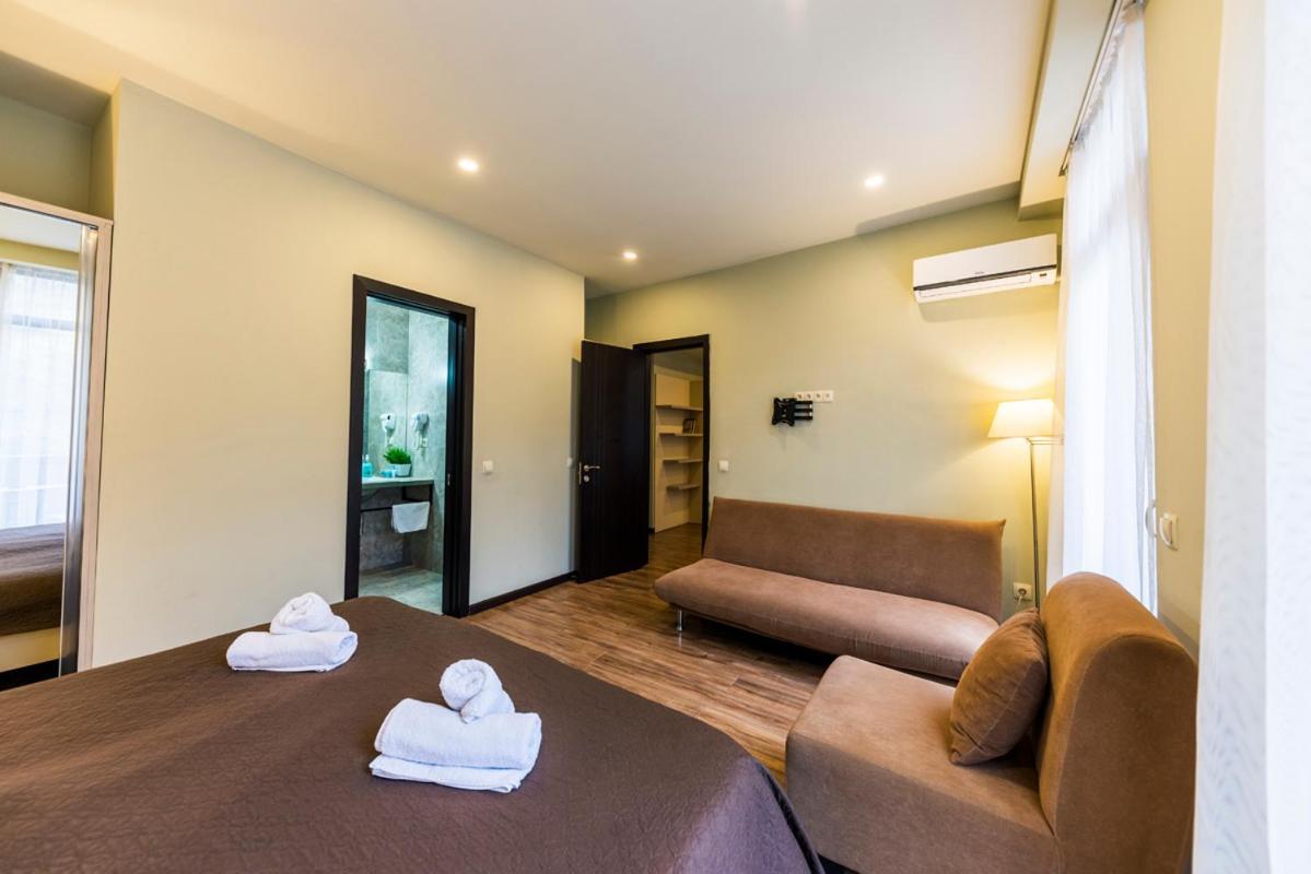 Sani Apart Hotel Tbilisi Esterno foto